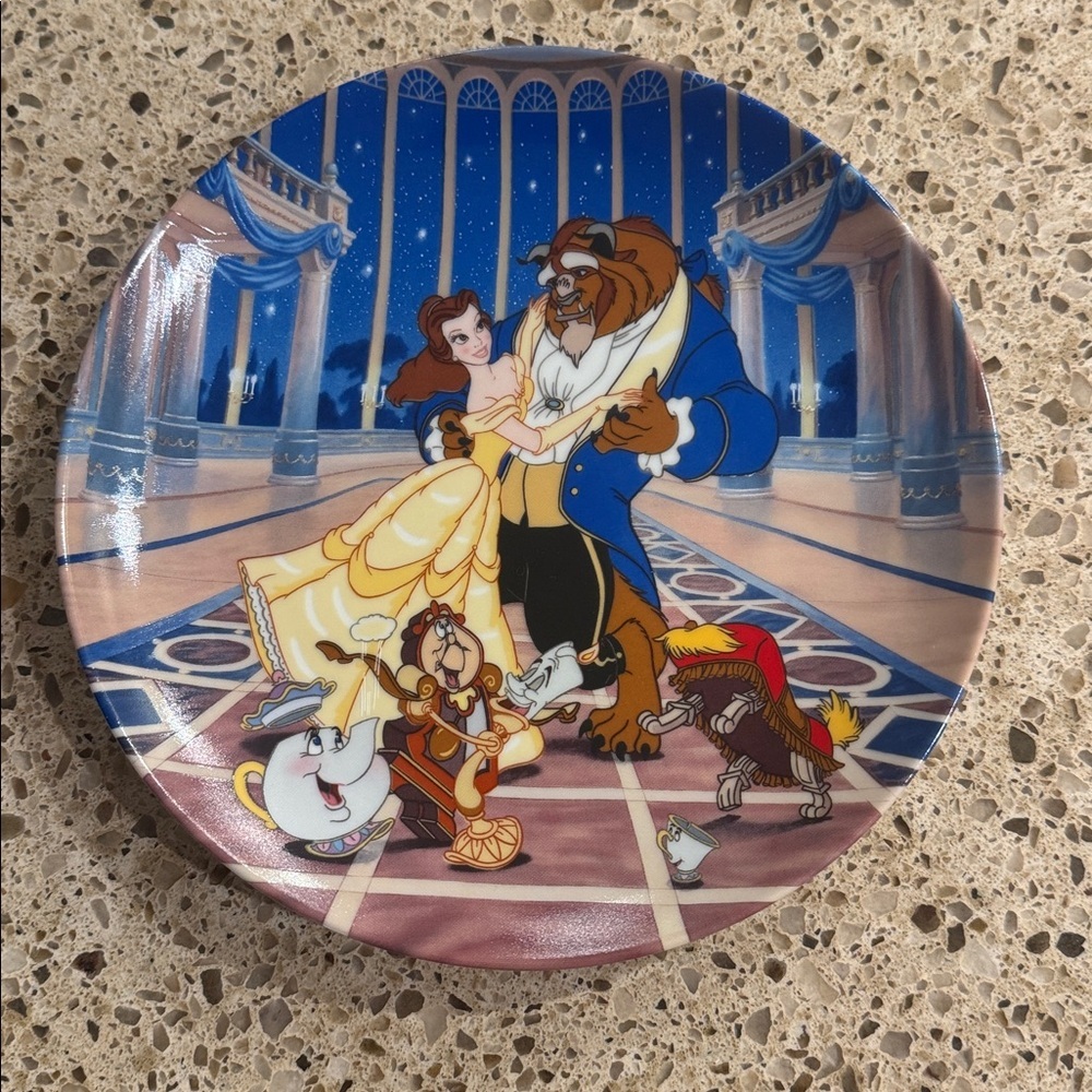 Walt‎ Disney Beauty & The Beast “Love’s First Dance” Collectors Plate by Knowles